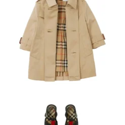 Børn Burberry Kids Trenchcoat I Gabardine Med Bælte 6 Børn Burberry Kids Trenchcoat I Gabardine Med Bælte -Stella shop 20234296 50143013 1000